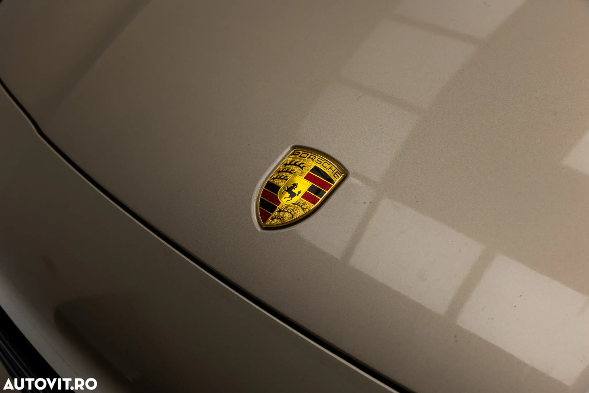 Porsche Cayenne S - 11