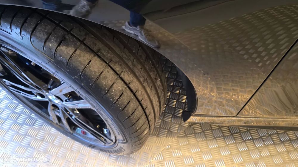 BMW 116 d Pack Desportivo M Auto - 31