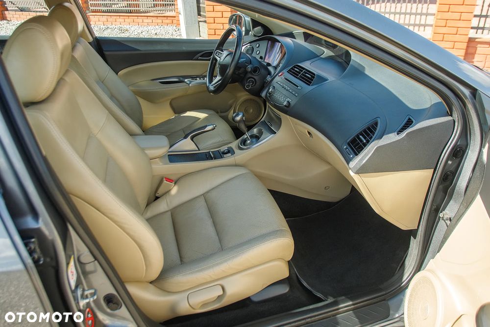 Honda Civic 1.8i-VTEC Executive - 25