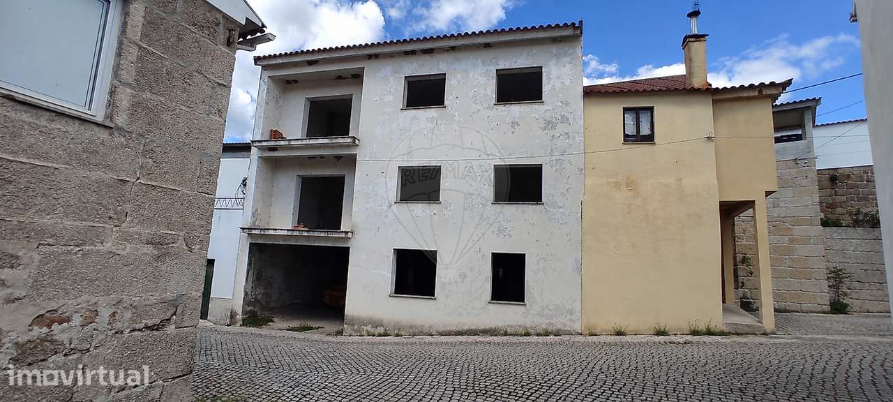 Prédio  para venda - Grande imagem: 2/3
