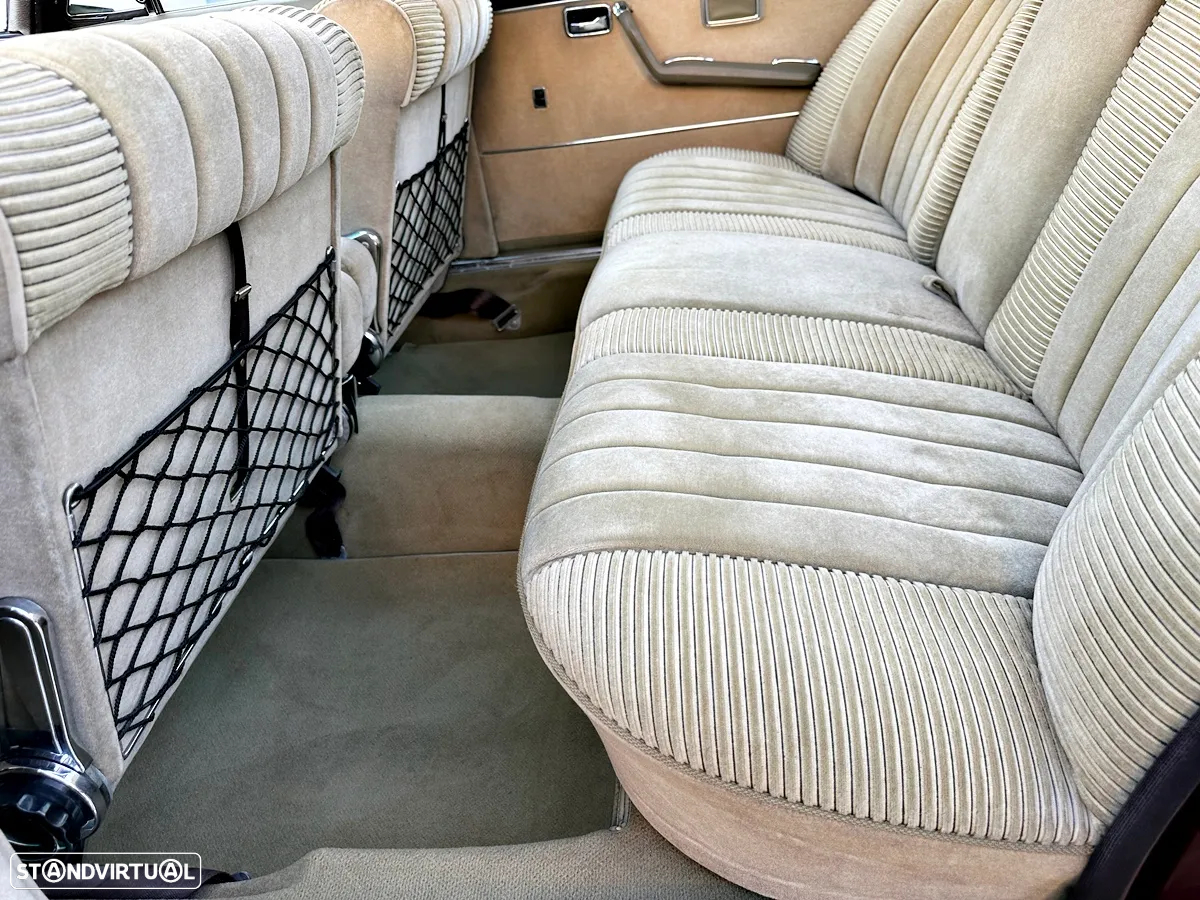 Mercedes-Benz 300 - 35