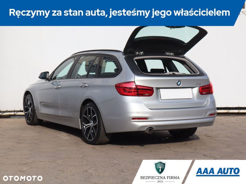 BMW Seria 3 - 17