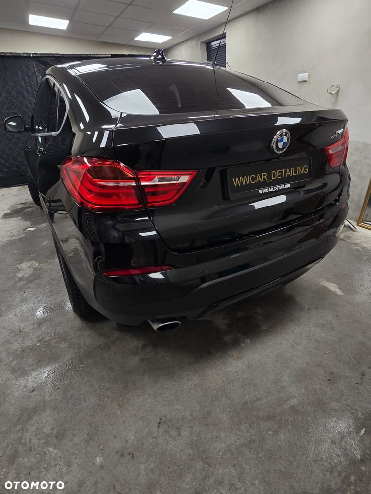 BMW X4 xDrive20i - 17