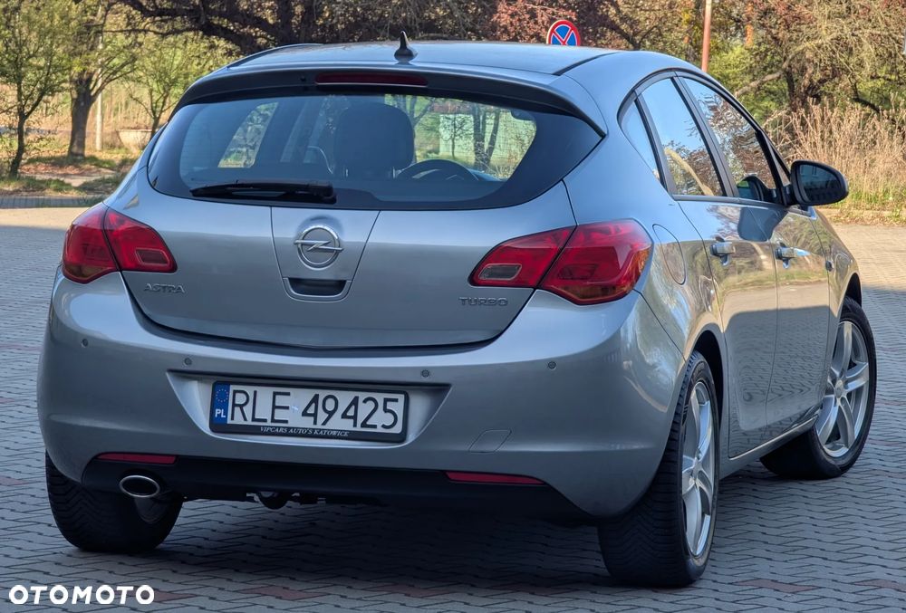 Opel Astra 1.4 T Sport - 32