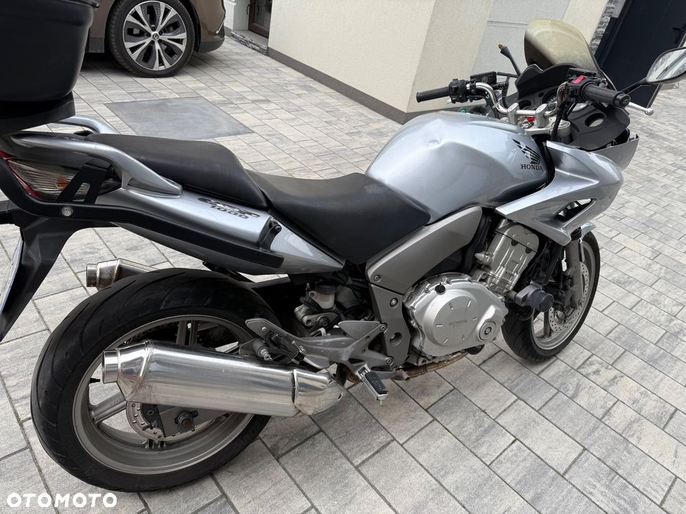 Honda CBF - 4