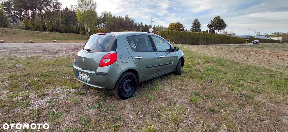 Renault Clio - 4