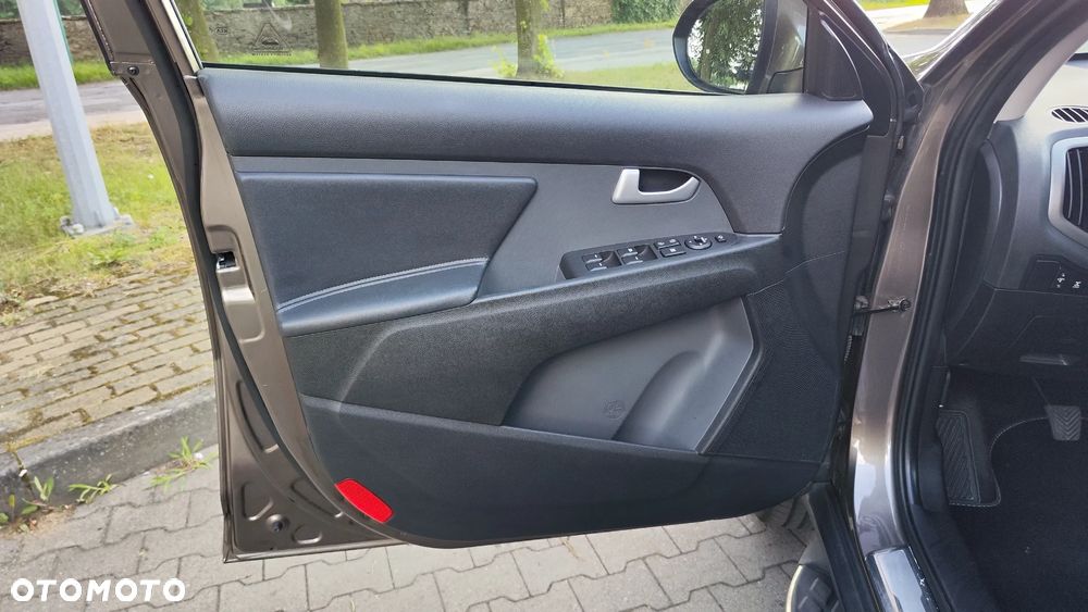 Kia Sportage 2.0 GDI AWD Spirit - 17