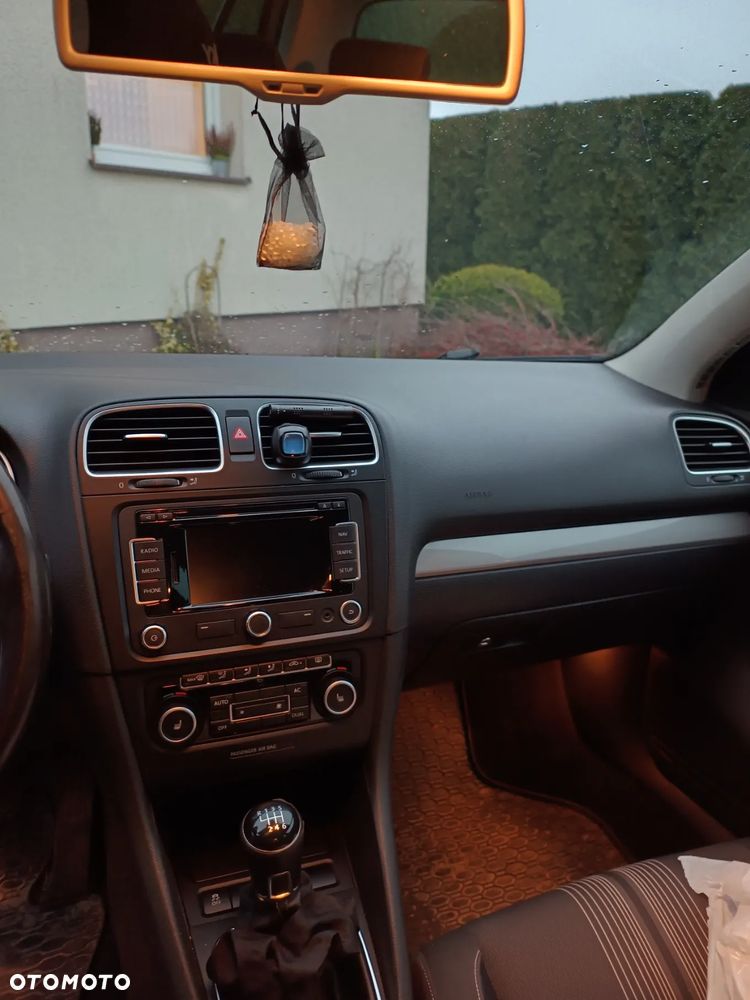 Volkswagen Golf - 9