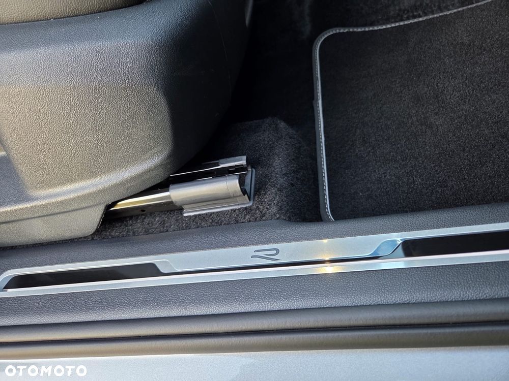 Volkswagen Tiguan Allspace 2.0 TSI 4Mot R-Line DSG - 29