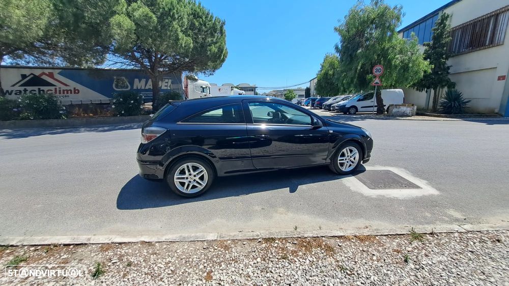 Opel Astra GTC 1.7 CDTI Sport - 16