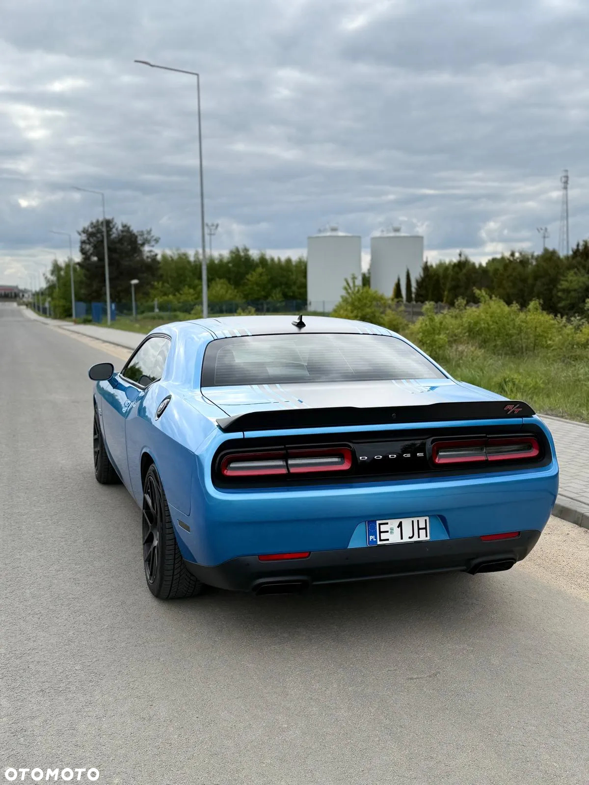 Dodge Challenger - 5