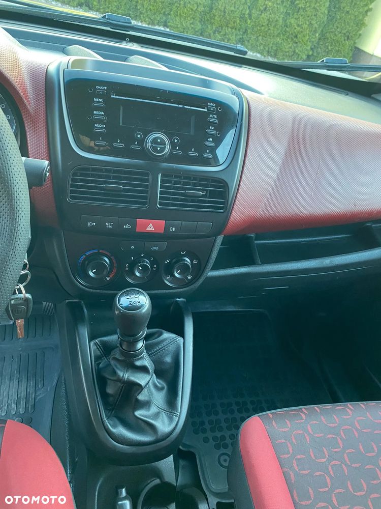 Fiat DOBLO MAXI - 11