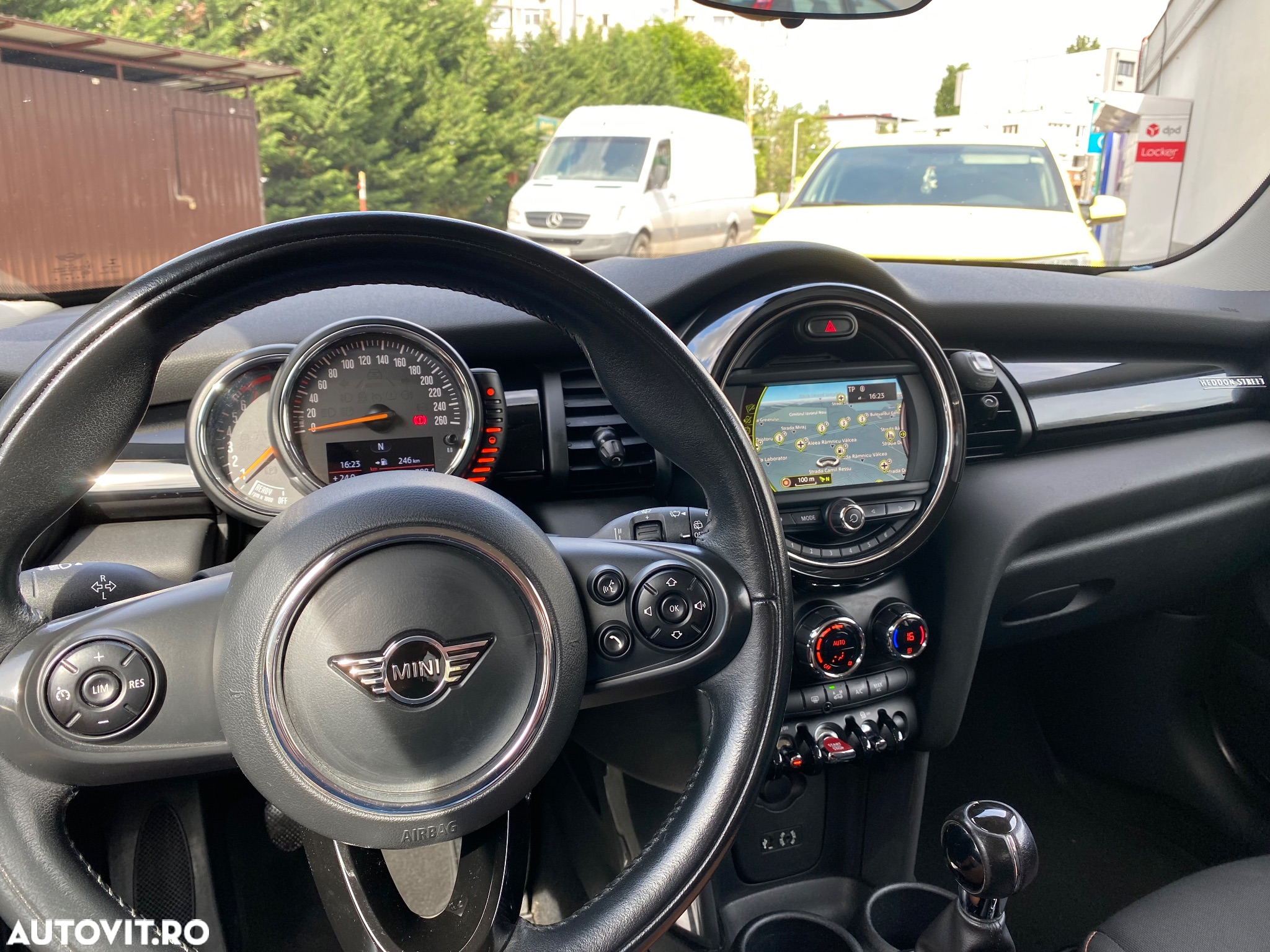 Mini ONE Standard - 7