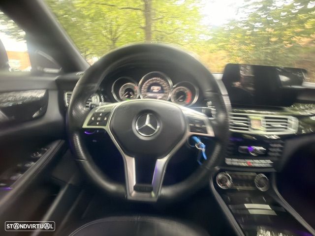 Mercedes-Benz CLS 350 CDi BE Shooting Brake 4-Matic - 22