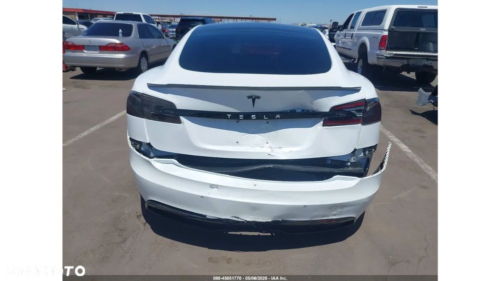 Tesla Model S AWD - 9