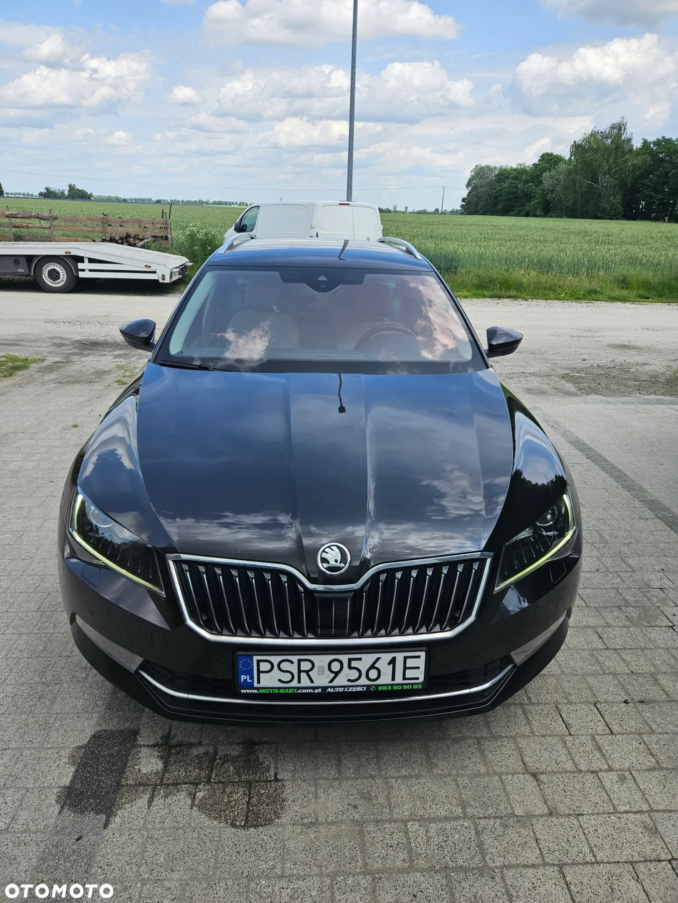 Skoda Superb Combi 2.0 TDI DSG Premium Edition - 15