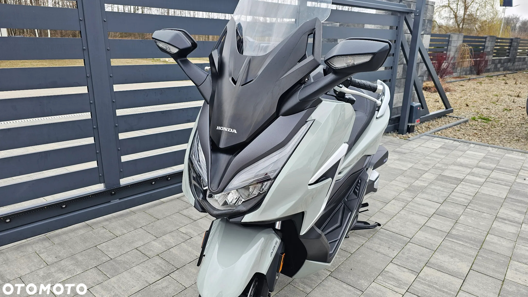 Honda NSS - 3