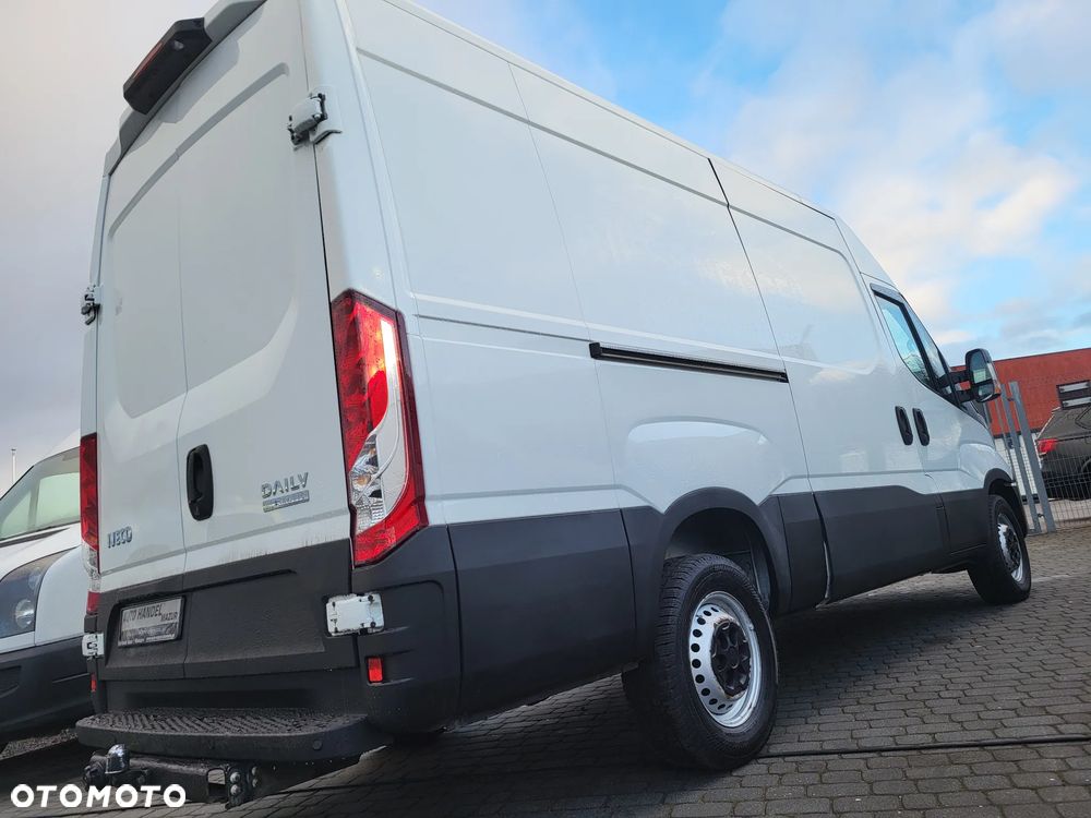 Iveco DAILY 35 S 16 HIMATIC AUTOMAT-L2 H2-HAK 3500 KG-KLIMA-ŁADNY - 5