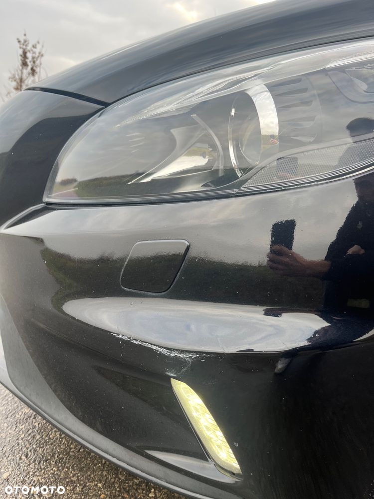 Volvo V40 D2 R-Design - 35