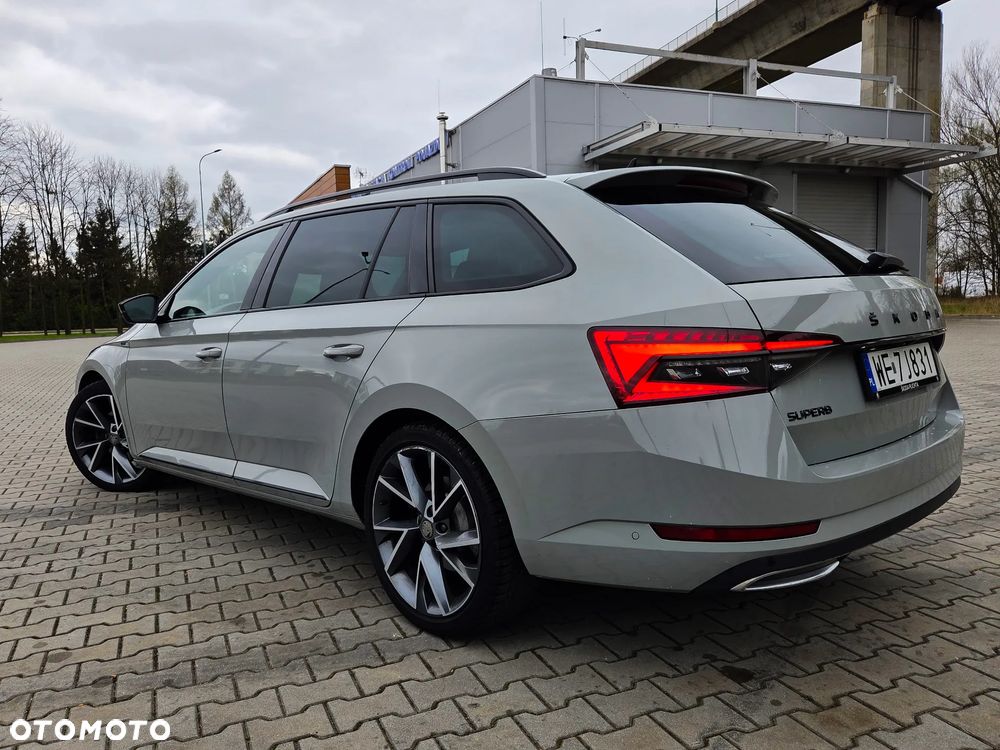 Skoda Superb 2.0 TDI SCR Sportline DSG - 31