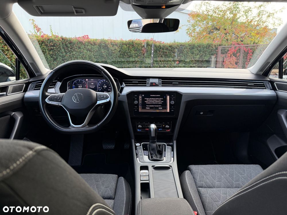 Volkswagen Passat 2.0 TDI SCR Style DSG - 16