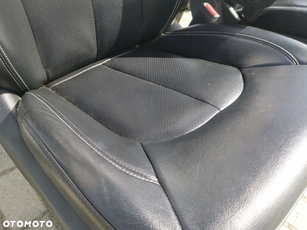 CHRYSLER PACIFICA II LIFT KOMPLET FOTELI BOCZKI 7 OSÓB - 5