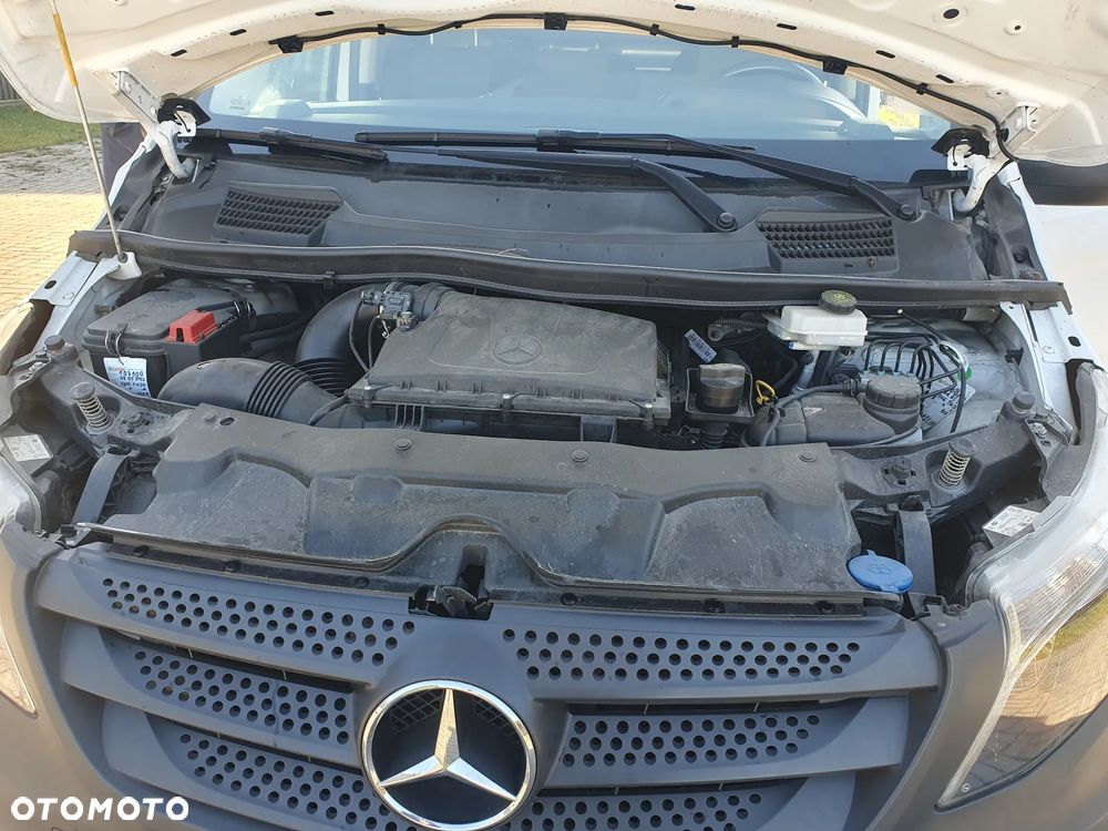 Mercedes-Benz VITO - 12