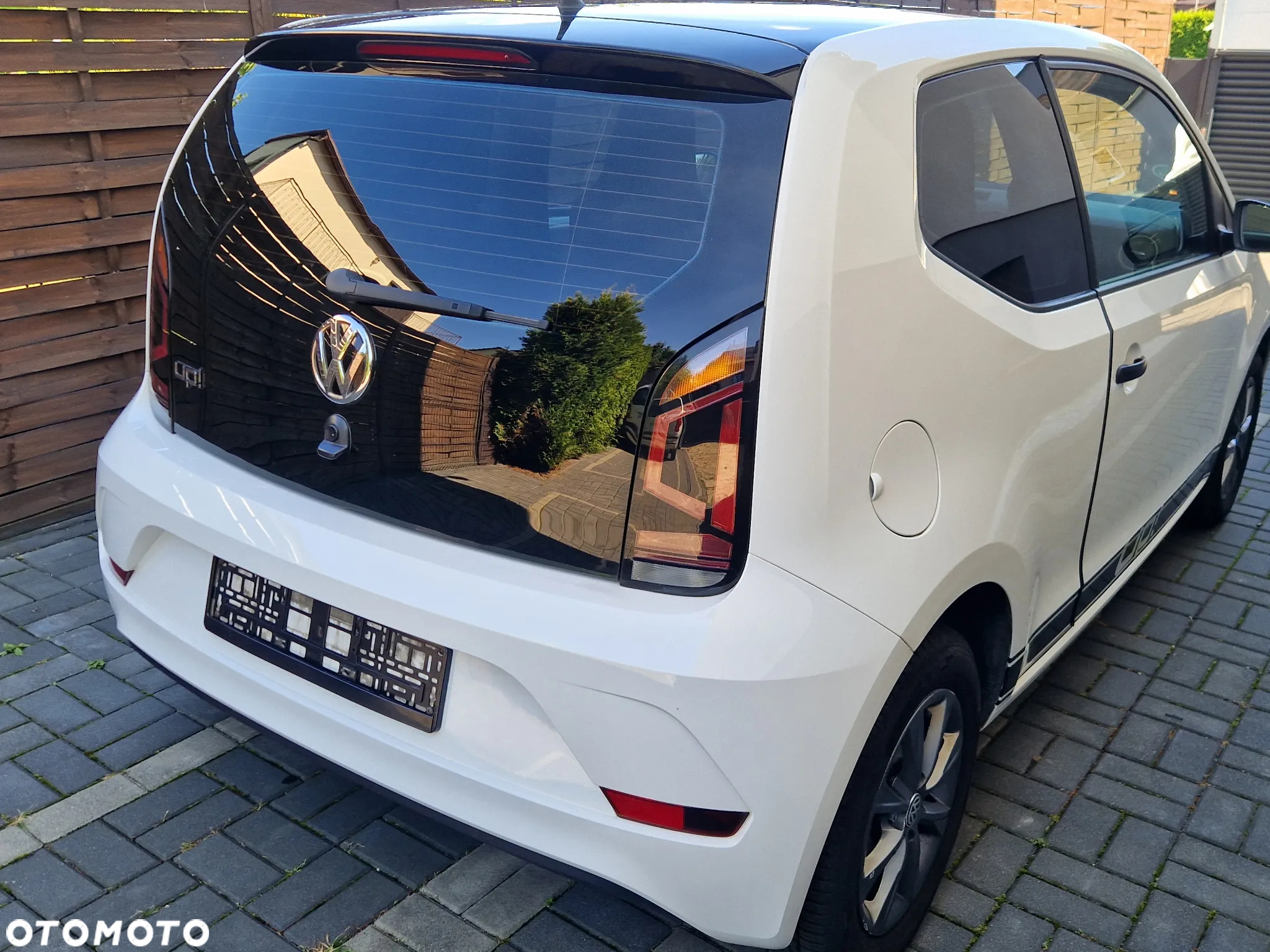 Volkswagen up! 1.0 move - 33