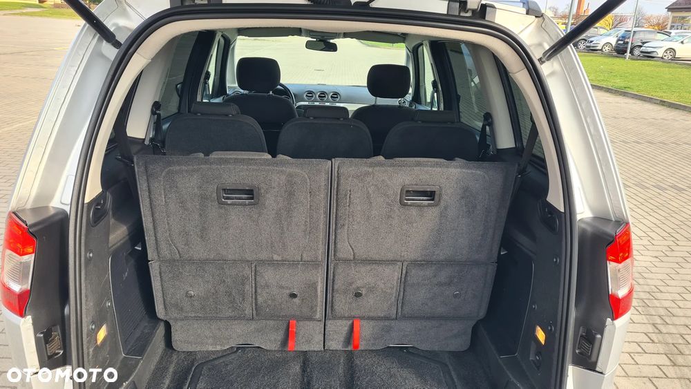Ford Galaxy 2.0 TDCi Trend - 13