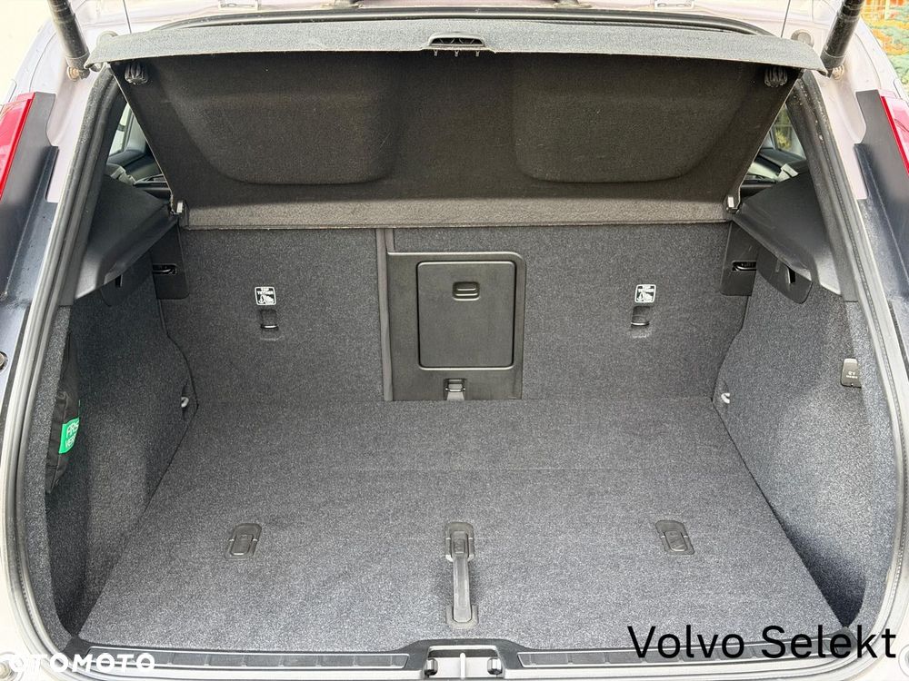 Volvo XC 40 - 39