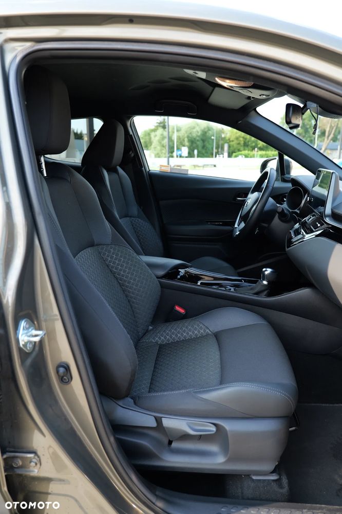 Toyota C-HR 1.8 Hybrid Style - 10