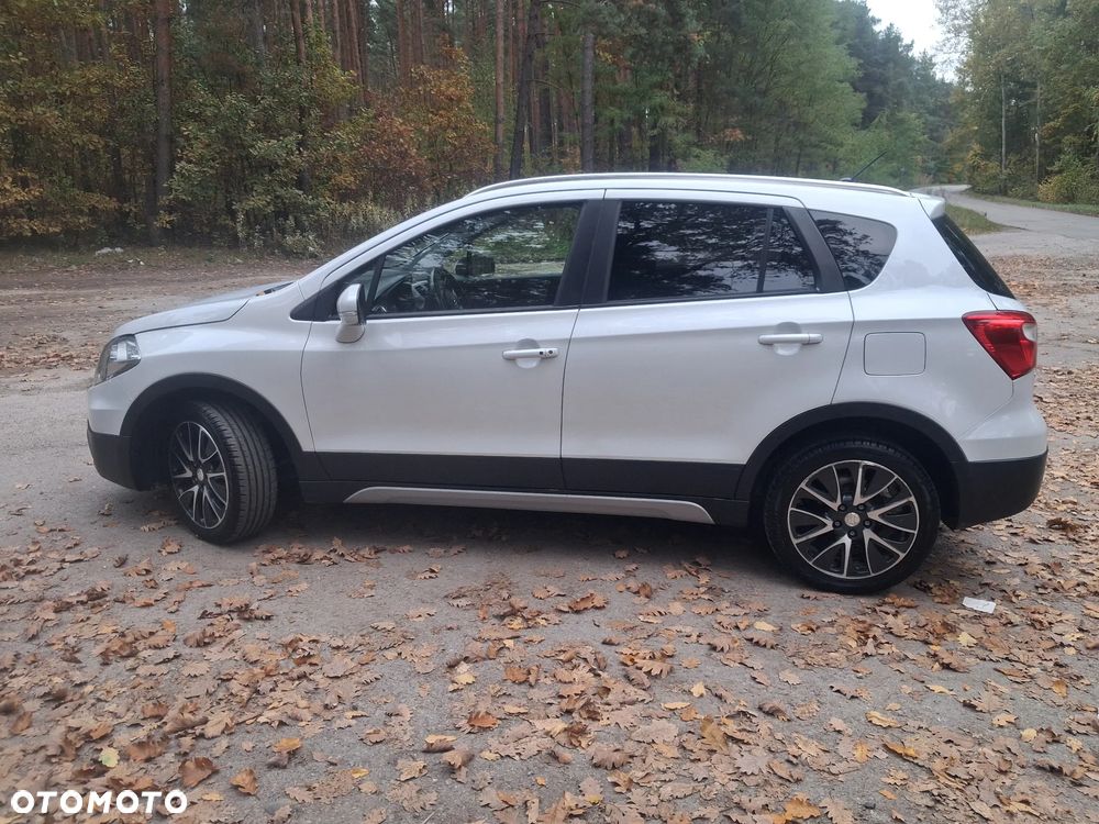 Suzuki SX4 S-Cross 1.6 DDiS 4x4 Comfort - 5
