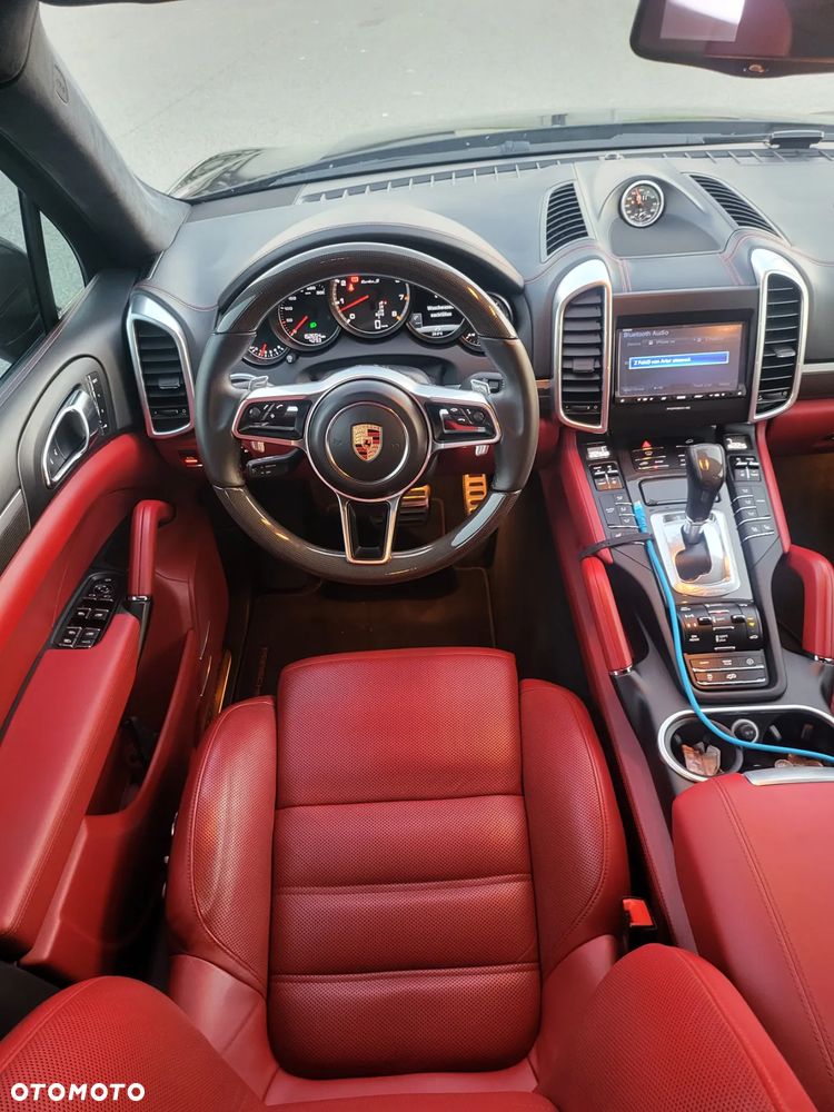 Porsche Cayenne Turbo S Tiptronic S - 6