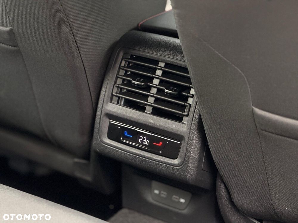 Volkswagen Golf 2.0 TSI GTI DSG - 20