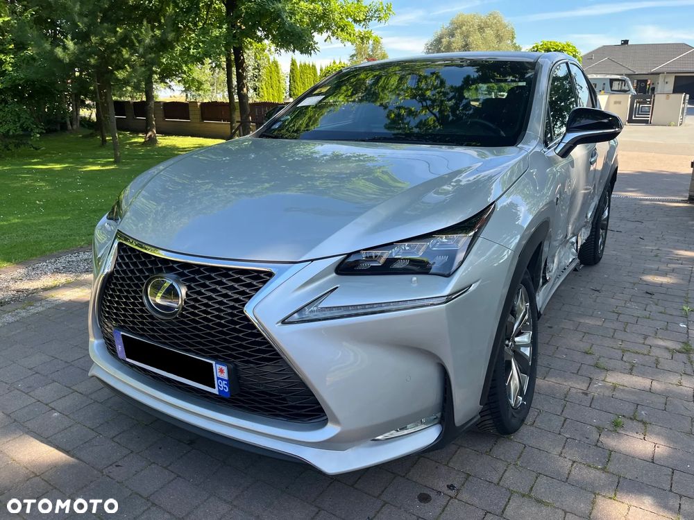Lexus NX 300h E-FOUR F SPORT - 4