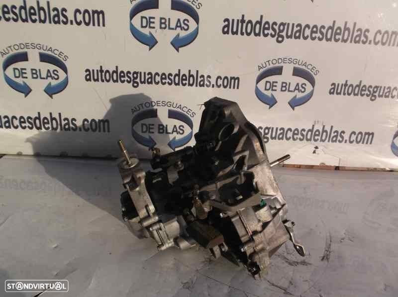CAIXA VELOCIDADES FIAT PUNTO 1999 - 1