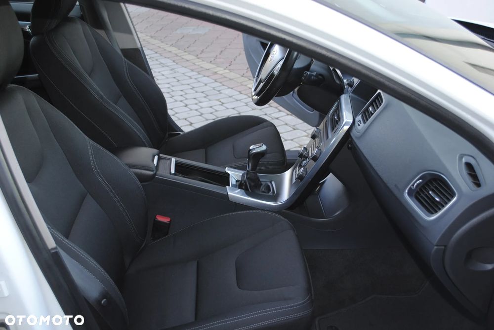 Volvo V60 - 19