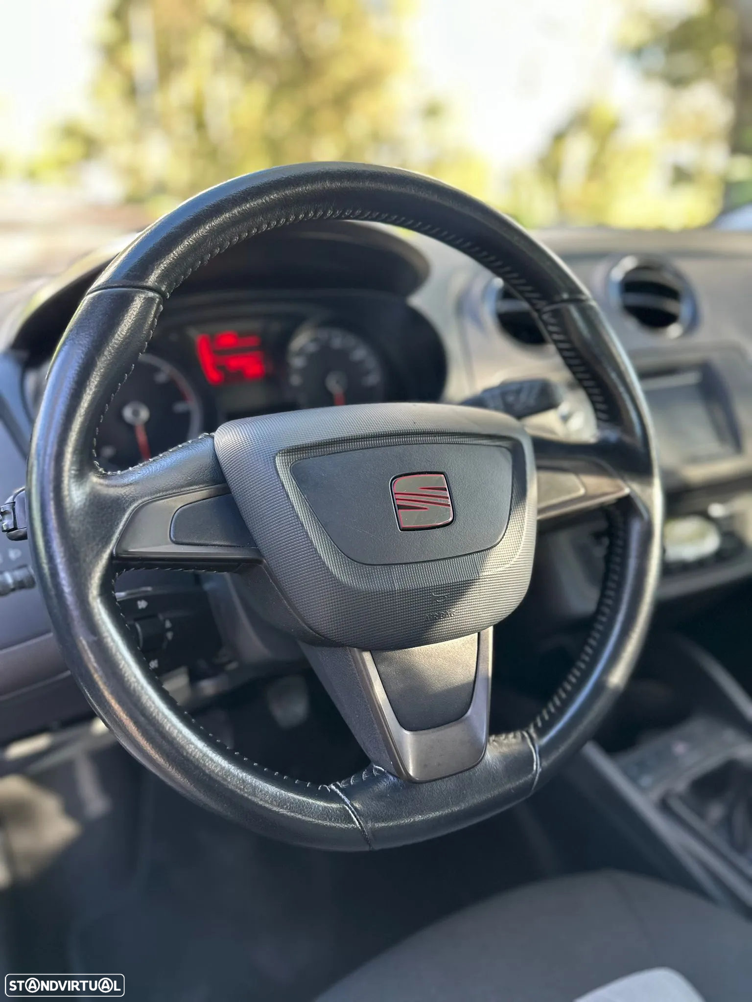 SEAT Ibiza - 10