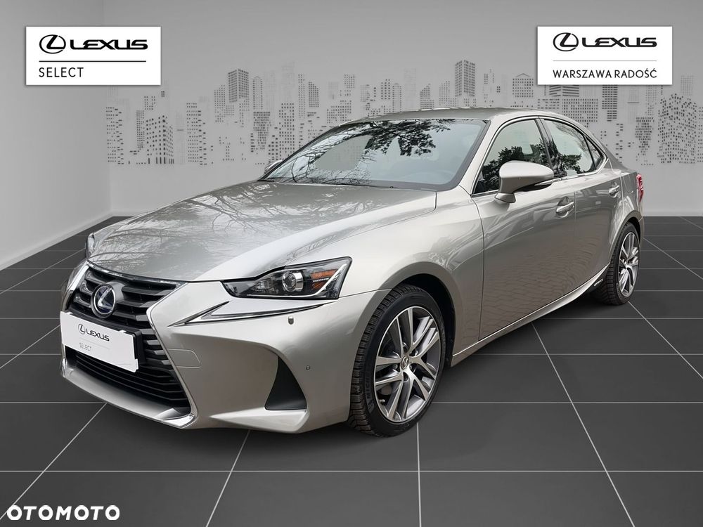 Lexus IS - 1