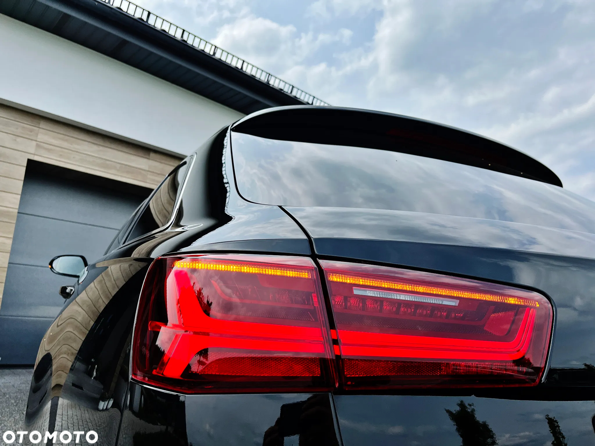 Audi A6 Avant 2.0 TDI Ultra S tronic - 14