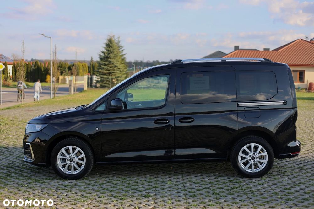 Ford Tourneo Connect 1.5 EcoBoost Titanium - 5