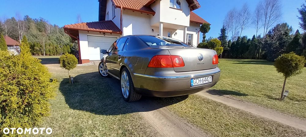 Volkswagen Phaeton - 3