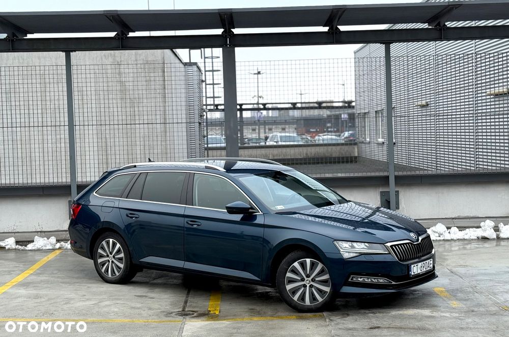 Skoda Superb 2.0 TDI SCR Style DSG - 8