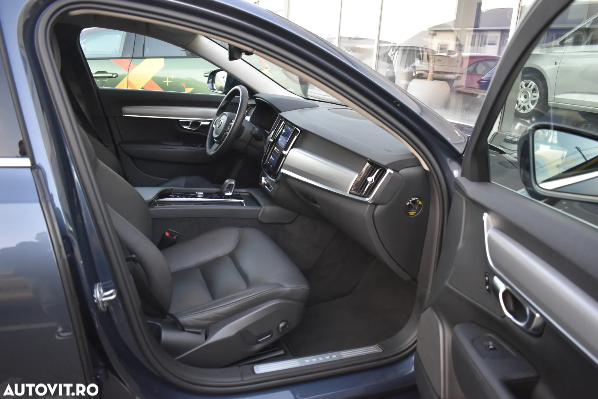 Volvo S90 - 28