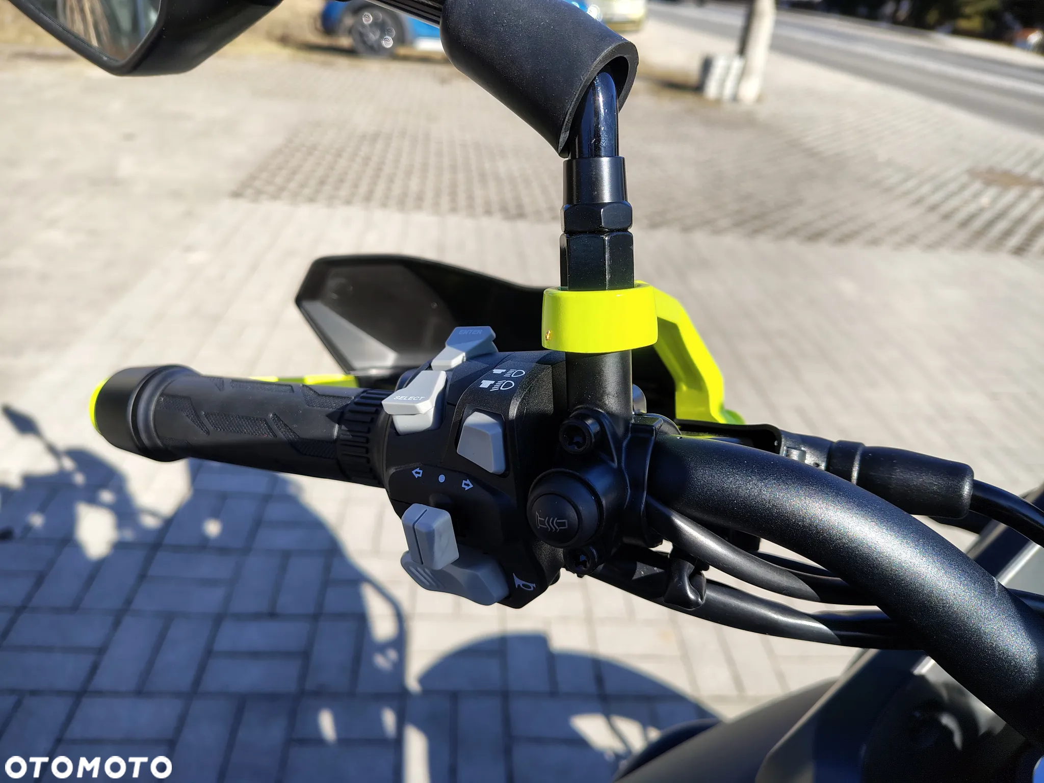 QJMOTOR SVT 650 - 17
