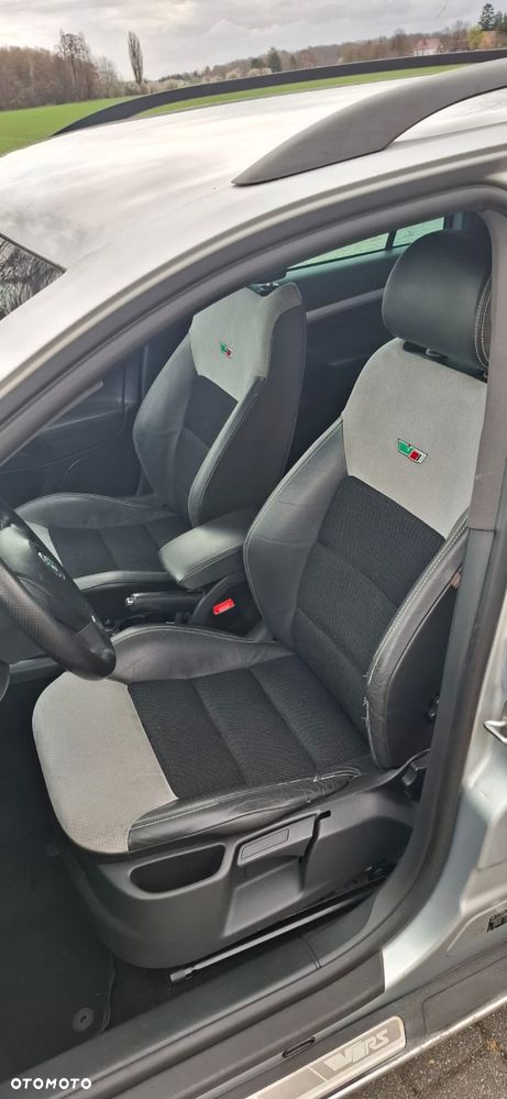Skoda Octavia 2.0 TDI RS - 5