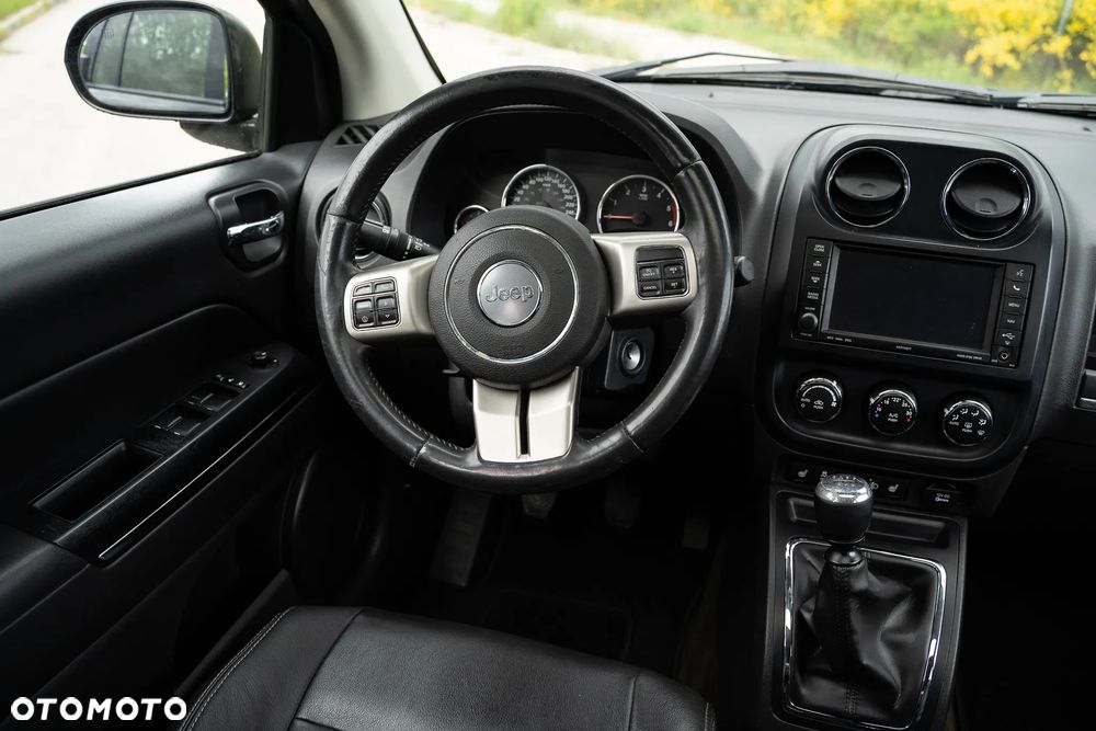 Jeep Compass 2.2 CRD 4x4 Sport - 23