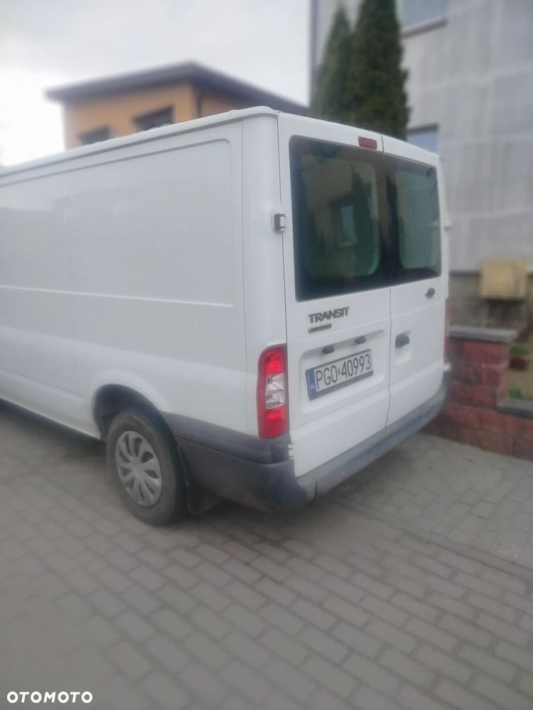 Ford TRANSIT TOURNEO - 4