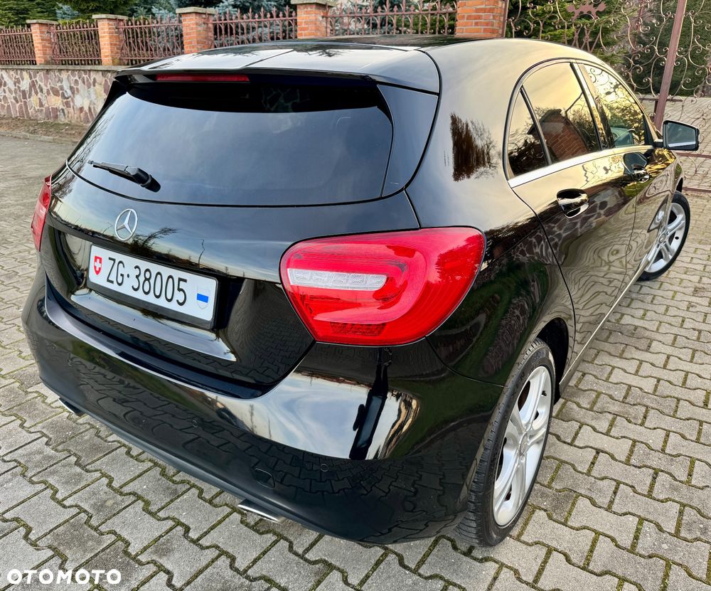 Mercedes-Benz Klasa A 180 Activity Edition - 16