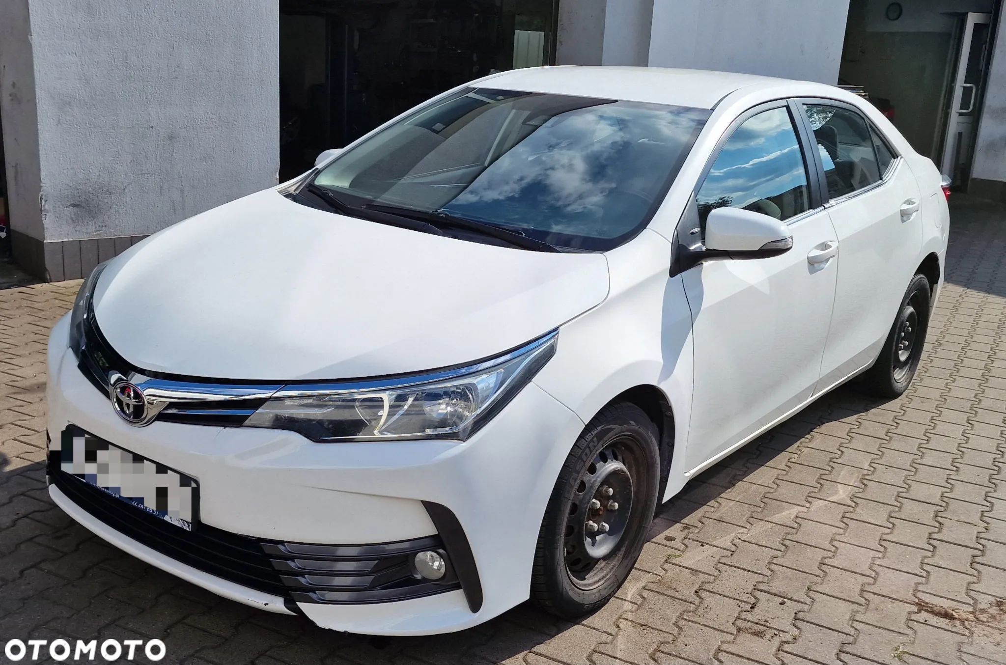 Toyota Corolla 1.6 Premium - 1